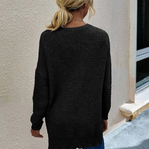 Waffle Knit Dual Pocket Cardigan - Picture 2 of 5